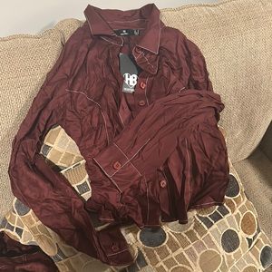 heartbreak women’s long sleeves shirt size M